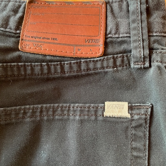 2 pairs of Vans Shorts! - Picture 4 of 13